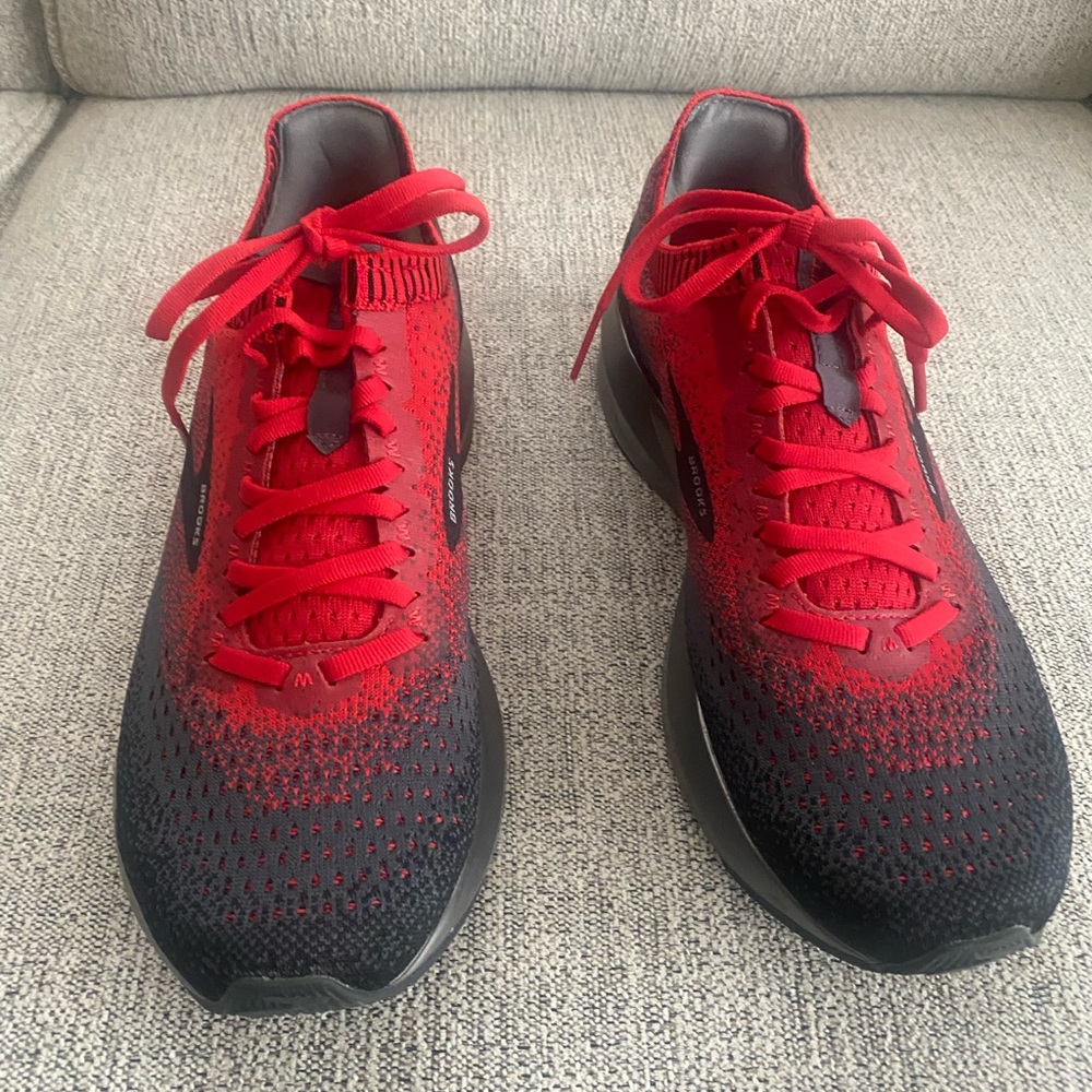 Men’s Brooks 9.5 Excellent Pre-owned